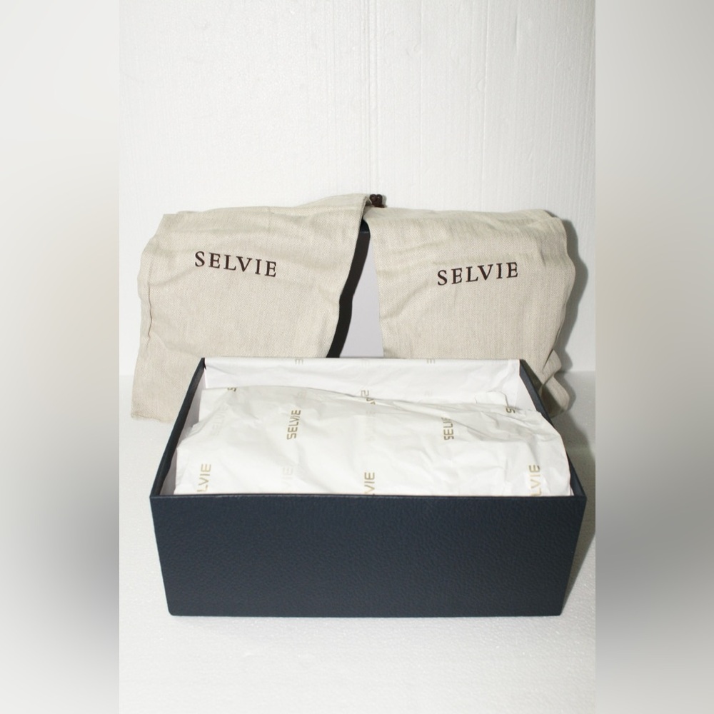 SELVIE White Vegan Leather Sneakers - Unisex Boutique | New in Box - Picture 3 of 8
